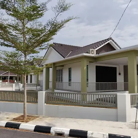 Az Homestay Bertam Perdana With Free Wifi Kepala Batas  Exterior photo