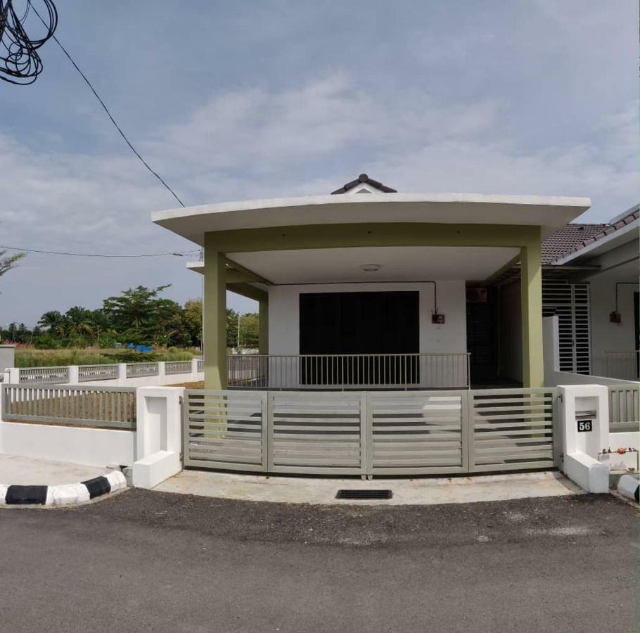 Az Bertam Perdana With Free Wifi Holiday home